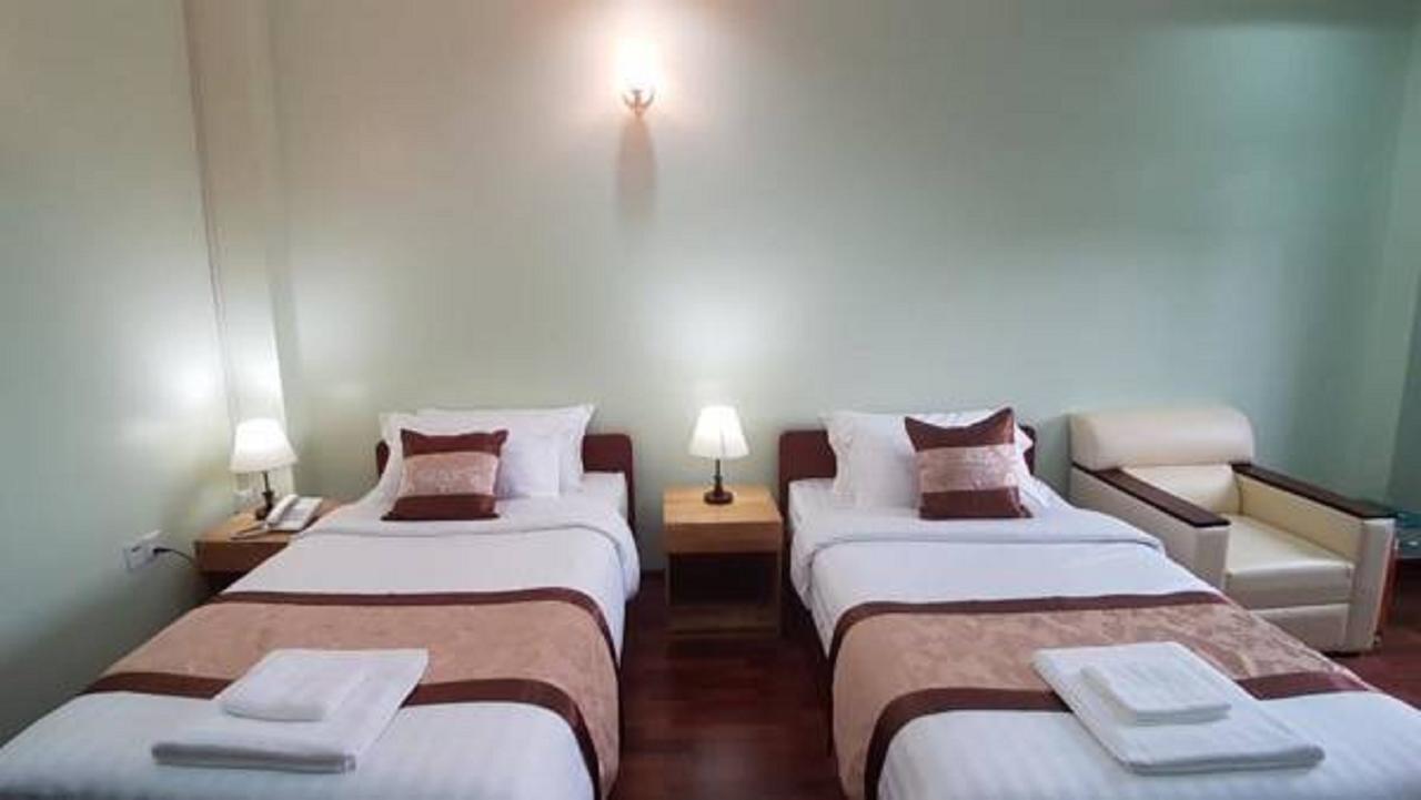 יאנגון Landmark Hotel מראה חיצוני תמונה